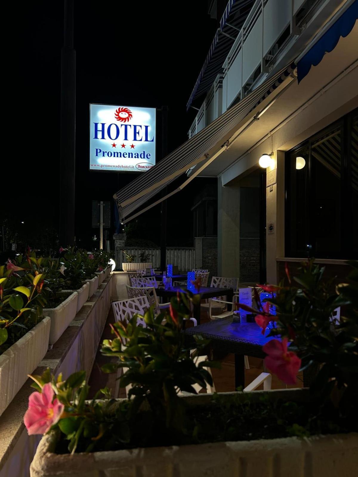 Hotel Promenade ปอร์โต ซันเตลปีดิโอ ภายนอก รูปภาพ